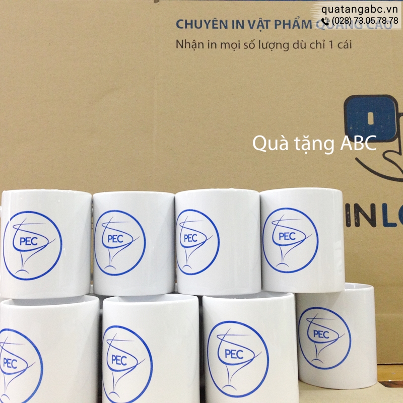 INLOGO in hình lên ly sứ cho Công ty TNHH Pec Manufacturing Việt Nam